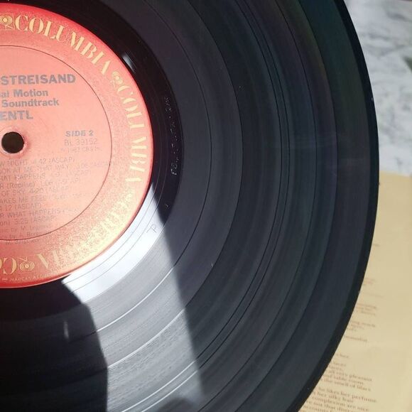 Barbra Streisand Yentle Vinyl Record - Picture 8 of 12